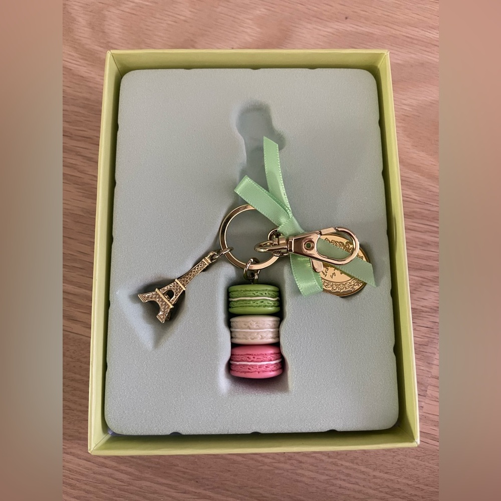 Ladurée Paris Keychain ✨ Purchased in Paris, France. Never Worn
